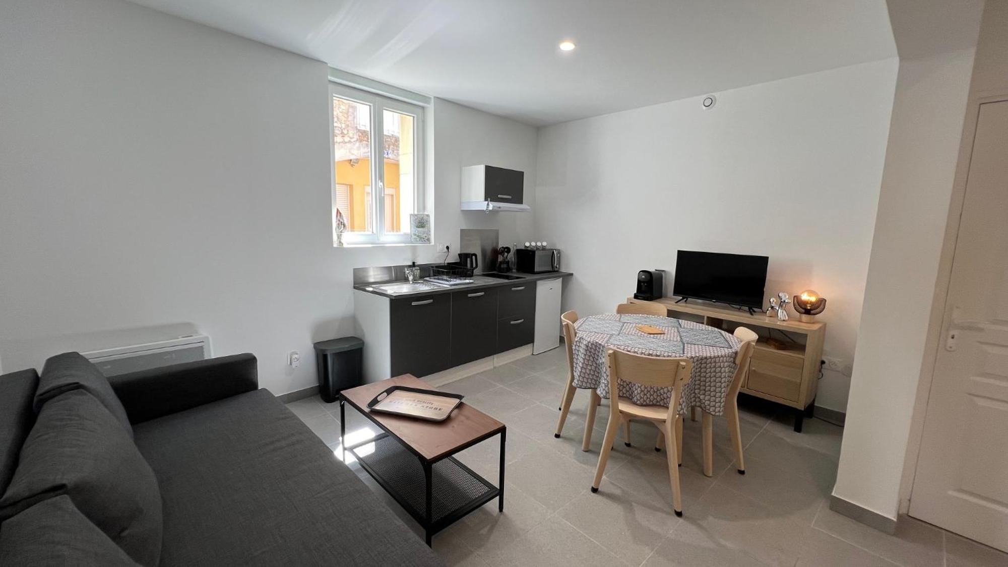 Fenix Appartement T2 40 M2 Cosy Rdc Plein Centre Ville Pierrelatte Extérieur photo